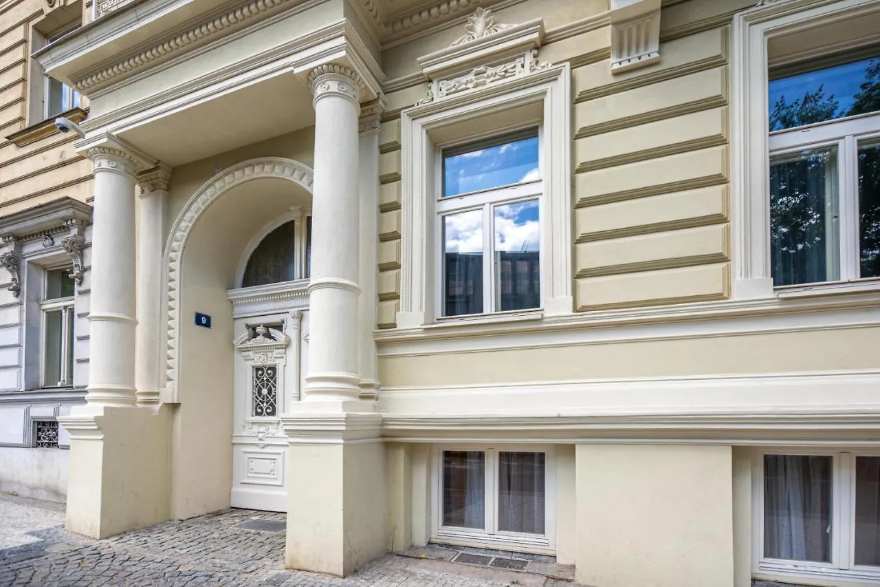 Cozy Apartment In The Center Of Prague, Opposite The National Museum