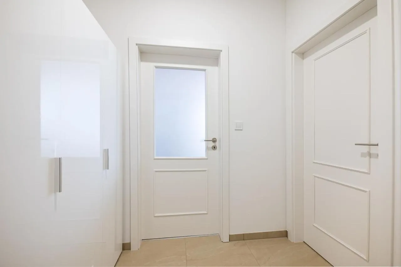 Cozy Apartment In The Center Of Prague, Opposite The National Museum República Checa